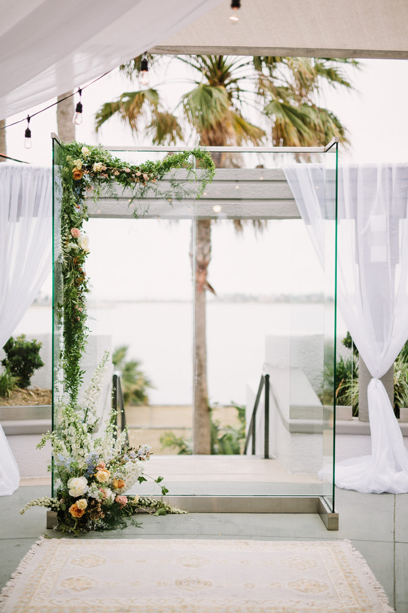 San Diego Beachside Wedding // Romantic Beach Wedding